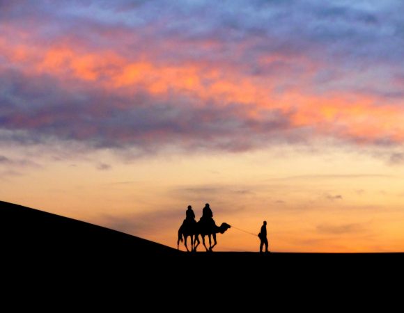 8 Dias / 7 Noites Marrakesh – Gargantas De Dades – Deserto De Merzouga - Fez